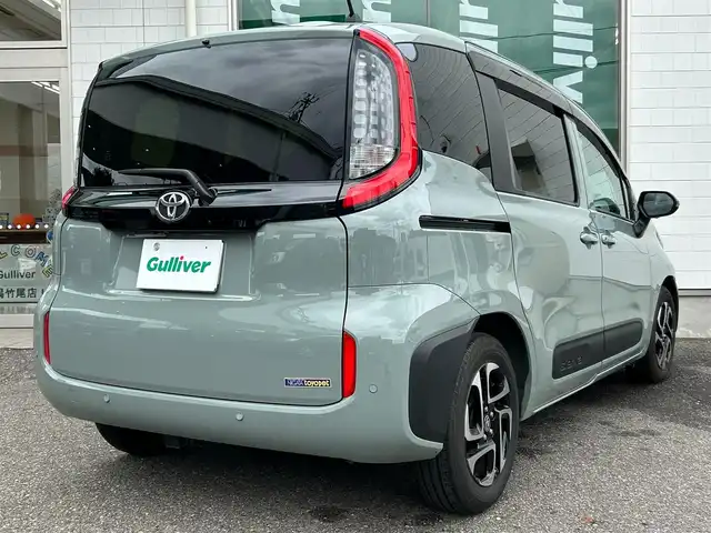 トヨタ シエンタ Z 新潟県 2022(令4)年 1.9万km アーバンカーキ ワンオーナー/クルーズコントロール/バックカメラ/アラウンドビューモニター/ドアバイザー/メモリナビ/フルセグテレビ/ウィンカーミラー/プッシュスタート/両側パワースライドドア/ETC2.0/アイドリングストップ/純正ホイール/純正フロアマット/スタッドレスタイヤ車載/純正ホイールカバー車載/シートヒーター/ハンドルヒーター