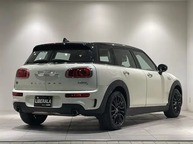 ＭＩＮＩ ミニ クラブマン クーパー S 愛知県 2017(平29)年 4.9万km 白 ペッパーＰＫＧ　/純正ナビ　/フルセグＴＶ　/Ｂｌｕｅｔｏｏｔｈ　/バックカメラ　/インテリジェントセーフティー　/ＡＣＣ　/ブラックＡＷ　/ドライブレコーダー　/ミラー型ＥＴＣ　/ＬＥＤヘッドライト　/オートライト/プッシュスタート/アイドリングストップ