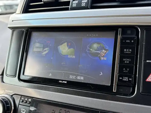トヨタ ランドクルーザー プラド TX 大分県 2015(平27)年 6.7万km ホワイトパールクリスタルシャイン ・社外ナビ(CD.DVD.SD.BT)/・バックカメラ/・フルセグテレビ/・ベージュシート/・ETC/・MTモード付きAT/・オートライト/・スマートキー/・プッシュスタート/・フロアマット