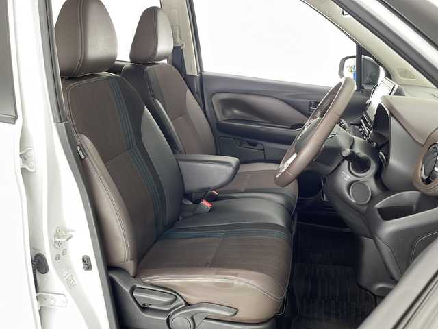 日産 デイズ HWS G ターボ プロパイロットED 宮崎県 2019(平31)年 6.6万km ホワイトパール プロパイロット/エマ―ジェンシーブレーキ/車線逸脱警報/車線逸脱防止支援/クリアランスソナー/オートマチックハイビーム/純正9インチSDナビ/フルセグTV/CD/DVD/Bluetooth/アラウンドビューモニター/合皮シート/電動パーキングブレーキ/オートブレーキホールド/LEDヘッドライト/純正15インチAW/アイドリングストップ/ETC/ドライブレコーダー