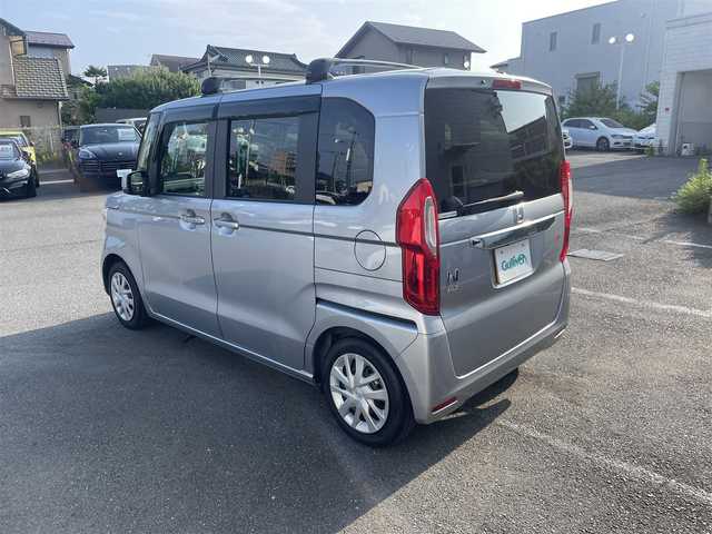 ホンダ Ｎ ＢＯＸ L 神奈川県 2022(令4)年 1.3万km シルバー