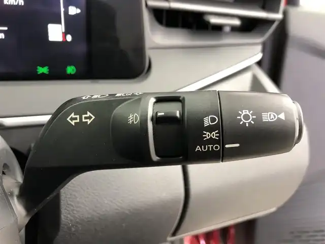 日産 ノート X 愛知県 2021(令3)年 3.9万km ガーネットレッド 純正メモリナビ/（CD/DVD/フルセグＴＶ/Bluetooth/AM/FM）/ビルトインETC/バックカメラ/純正前方ドラレコ/純正フロアマット/LEDヘッドライト/オートライト/オートハイビーム/フォグランプ/電動パーキングブレーキ/オートホールド/スマートキー