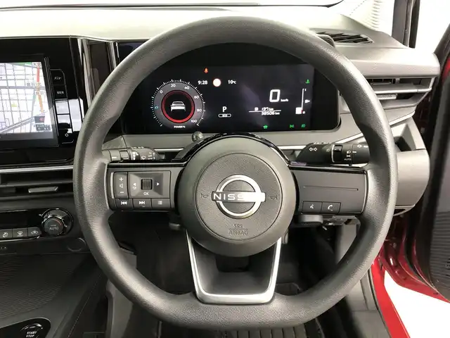 日産 ノート X 愛知県 2021(令3)年 3.9万km ガーネットレッド 純正メモリナビ/（CD/DVD/フルセグＴＶ/Bluetooth/AM/FM）/ビルトインETC/バックカメラ/純正前方ドラレコ/純正フロアマット/LEDヘッドライト/オートライト/オートハイビーム/フォグランプ/電動パーキングブレーキ/オートホールド/スマートキー