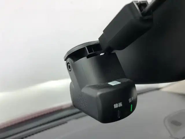 日産 ノート X 愛知県 2021(令3)年 3.9万km ガーネットレッド 純正メモリナビ/（CD/DVD/フルセグＴＶ/Bluetooth/AM/FM）/ビルトインETC/バックカメラ/純正前方ドラレコ/純正フロアマット/LEDヘッドライト/オートライト/オートハイビーム/フォグランプ/電動パーキングブレーキ/オートホールド/スマートキー