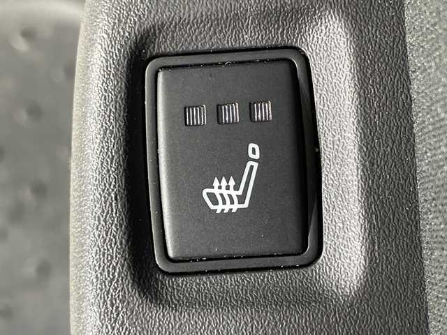 日産 セレナ e－パワー ハイウェイスター V 神奈川県 2024(令6)年 2.1万km パールⅡ 2トーンカラーXKJ【プリズムホワイト】/純正12.3型ディスプレイオーディオ/メモリーナビ/フルセグ　USB AM FM HDMI　Androidauto　Applecarplay　Bluetooth/インテリジェントアラウンドビューモニター/両側電動スライドドア【サンシェード】/360度セーフティアシスト/ナビリンク機能付プロパイロット緊急停止支援/インテリジェントエマージェンシーブレーキ/前方衝突予測警報/衝突回避ステアリングアシスト/車線逸脱防止支援システム/車線逸脱警報/後側方衝突防止支援システム/後側方車両検知警報/後退時車両検知警報/ふらつき警報/踏み間違い衝突防止アシスト/標識認識機能/インテリジェントルームミラー/ビルトインETC/純正前後ドライブレコーダー/SOSコール/AC100Vコンセント/ワイヤレス充電/前後ソナー/ステアリングヒーター/革巻きステアリング/前席シートヒーター/プッシュパワースターター/インテリジェントキー/アダブティブlEDヘッドライト/オートライト/LEDフロントフォグランプ/純正16インチアルミホイール