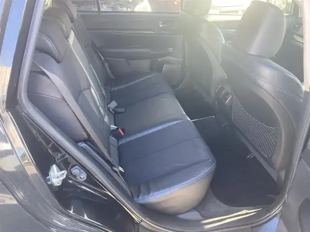 スバル レガシィ ツーリングワゴン 2．0GT DIT 愛知県 2012(平24)年 7.8万km クリスタルブラックシリカ 車検　令和9年10月/4WD/ターボ車/HDDナビTV/DVDビデオ&CD/地デジ　フルセグ/Bluetoothオーディオ/スマートキー×2ケ/プッシュスタート/D&N席パワーシート/クルーズコントロール/ステアシフト/アルミ付きスタッドレスタイヤ積込み/純正アルミホイル/純正フロアマット/キセノンヘッドライト/オートライト/保証書取説有り