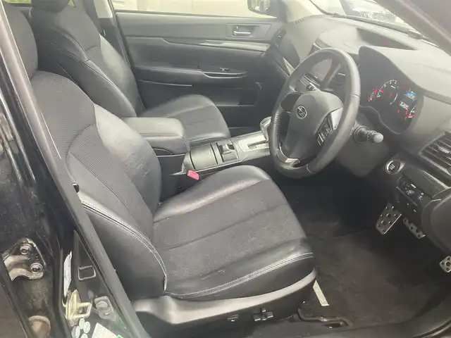 スバル レガシィ ツーリングワゴン 2．0GT DIT 愛知県 2012(平24)年 7.8万km クリスタルブラックシリカ 車検　令和9年10月/4WD/ターボ車/HDDナビTV/DVDビデオ&CD/地デジ　フルセグ/Bluetoothオーディオ/スマートキー×2ケ/プッシュスタート/D&N席パワーシート/クルーズコントロール/ステアシフト/アルミ付きスタッドレスタイヤ積込み/純正アルミホイル/純正フロアマット/キセノンヘッドライト/オートライト/保証書取説有り