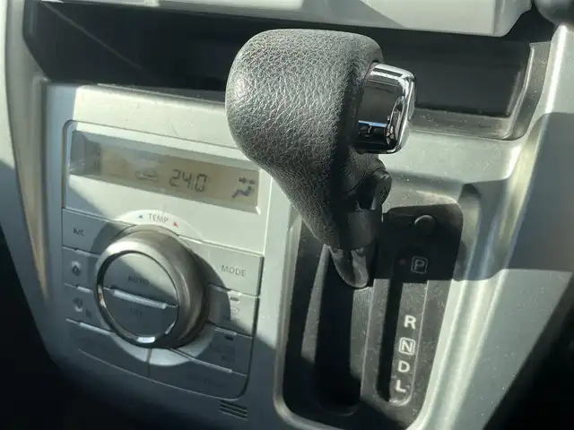 スズキ ハスラー G 福岡県 2015(平27)年 11.2万km パールホワイト レーダーブレーキサポート/衝突軽減/横滑り防止装置/社外ナビ（ＭＤＶ－Ｓ７１０）/フルセグTV/CD/DVD/BT/SD/AM/FM/シートヒーター/アイドリングストップ/ＥＴＣ/スマートキー/プッシュスタート/オートエアコン