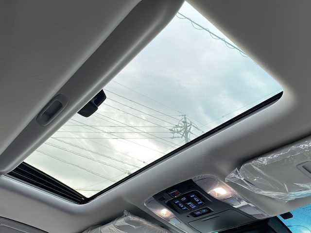 トヨタ アルファード S Cパッケージ 愛知県 2020(令2)年 5.3万km ホワイトパールクリスタルシャイン /禁煙/ワンオーナー//純正ディスプレイオーディオ//CD・DVD再生プレーヤー//Bluetooth/フルセグTV//バックカメラ/ビルトインETC//純正ドライブレコーダー//デジタルインナーミラー//トヨタセーフティセンス//プリクラッシュセーフティ//レーントレーシングアシスト//クリアランスソナー//ブラインドスポットモニター//リアクロストラフィックアラート//パーキングサポートブレーキ//3眼ＬＥＤオートライト//オートハイビーム//前席パワーシート//前席シートヒーター//前席シートベンチレーション//ステアリングヒーター//パワーバックドア//両側パワースライドドア//純正１８インチアルミ//コンビステアリング//純正フロアマット//新車保証書/取扱説明書//スペアキー×１