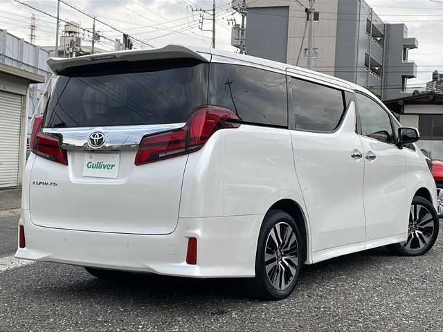 トヨタ アルファード S Cパッケージ 愛知県 2020(令2)年 5.3万km ホワイトパールクリスタルシャイン /禁煙/ワンオーナー//純正ディスプレイオーディオ//CD・DVD再生プレーヤー//Bluetooth/フルセグTV//バックカメラ/ビルトインETC//純正ドライブレコーダー//デジタルインナーミラー//トヨタセーフティセンス//プリクラッシュセーフティ//レーントレーシングアシスト//クリアランスソナー//ブラインドスポットモニター//リアクロストラフィックアラート//パーキングサポートブレーキ//3眼ＬＥＤオートライト//オートハイビーム//前席パワーシート//前席シートヒーター//前席シートベンチレーション//ステアリングヒーター//パワーバックドア//両側パワースライドドア//純正１８インチアルミ//コンビステアリング//純正フロアマット//新車保証書/取扱説明書//スペアキー×１