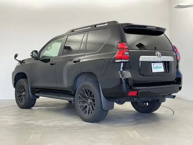 トヨタ ランドクルーザー プラド TX Lパッケージ 新潟県 2022(令4)年 3.4万km ブラック 4WD/サンルーフ/純正メモリナビ【NSZT-Y68T】/　フルセグTV/Bluetooth/CD/DVD/トヨタセーフティセンス/・プリクラッシュセーフティ/・レーンディパーチャーアラート/・オートマチックハイビーム/・レーダークルーズコントロール/前席パワーシート/レザーシート/前席シートヒーター/前席エアシート/前後コーナーセンサー/前後ドライブレコーダー/バックモニター/ビルトインETC/横滑り防止装置/LEDヘッドライト/リフトアップ/禁煙車