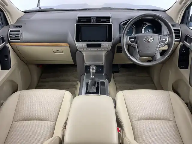 トヨタ ランドクルーザー プラド TX Lパッケージ 新潟県 2022(令4)年 3.4万km ブラック 4WD/サンルーフ/純正メモリナビ【NSZT-Y68T】/　フルセグTV/Bluetooth/CD/DVD/トヨタセーフティセンス/・プリクラッシュセーフティ/・レーンディパーチャーアラート/・オートマチックハイビーム/・レーダークルーズコントロール/前席パワーシート/レザーシート/前席シートヒーター/前席エアシート/前後コーナーセンサー/前後ドライブレコーダー/バックモニター/ビルトインETC/横滑り防止装置/LEDヘッドライト/リフトアップ/禁煙車