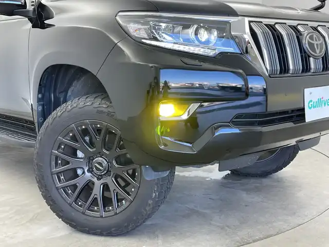 トヨタ ランドクルーザー プラド TX Lパッケージ 新潟県 2022(令4)年 3.4万km ブラック 4WD/サンルーフ/純正メモリナビ【NSZT-Y68T】/　フルセグTV/Bluetooth/CD/DVD/トヨタセーフティセンス/・プリクラッシュセーフティ/・レーンディパーチャーアラート/・オートマチックハイビーム/・レーダークルーズコントロール/前席パワーシート/レザーシート/前席シートヒーター/前席エアシート/前後コーナーセンサー/前後ドライブレコーダー/バックモニター/ビルトインETC/横滑り防止装置/LEDヘッドライト/リフトアップ/禁煙車