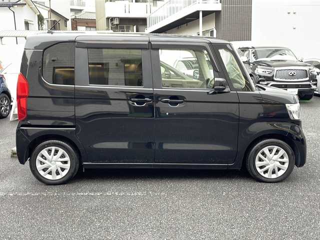 ホンダ Ｎ ＢＯＸ G ホンダセンシング 埼玉県 2019(令1)年 2.4万km クリスタルブラックパール 登録時23125km/ワンオーナー/純正メモリナビ　（CD/DVD/BT）/フルセグTV/バックカメラ/レーダークルーズコントロール/プッシュスタート/スマートキー/ビルトインETC/LEDヘッドライト/ステアリングスイッチ/ウィンカーミラー/純正フロアマット/純正ドアバイザー/ECONモード/取扱説明書/ナビ取扱説明書/保証書