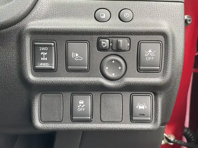 日産 ノート e－パワーX FOUR Vセレ 新潟県 2020(令2)年 3.7万km ガーネットレッド 4WD/純正SDナビ(MM319D-W)/CD/DVD/BT/フルセグテレビ/全方位カメラ/ETC/ドライブレコーダー/衝突被害軽減ブレーキ/レーンキープアシスト/レーダークルーズコントロール/ステアリングスイッチ/コーナーセンサー/スマートキー/プッシュスタート/LEDヘッドライト/オートライト/純正15インチアルミホイール
