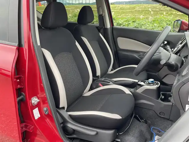 日産 ノート e－パワーX FOUR Vセレ 新潟県 2020(令2)年 3.7万km ガーネットレッド 4WD/純正SDナビ(MM319D-W)/CD/DVD/BT/フルセグテレビ/全方位カメラ/ETC/ドライブレコーダー/衝突被害軽減ブレーキ/レーンキープアシスト/レーダークルーズコントロール/ステアリングスイッチ/コーナーセンサー/スマートキー/プッシュスタート/LEDヘッドライト/オートライト/純正15インチアルミホイール