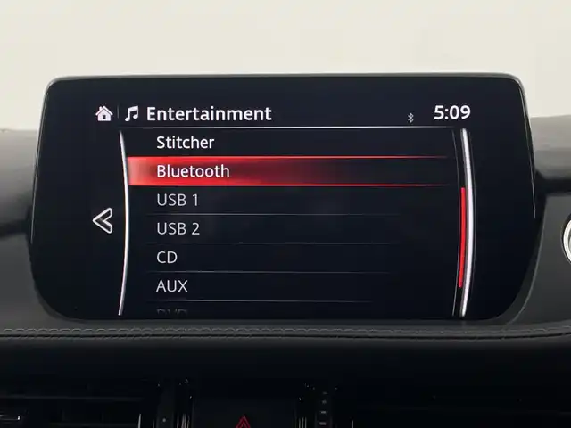 マツダ アテンザ ワゴン XD Lパッケージ 新潟県 2019(平31)年 2.7万km スノーフレイクホワイトパールマイカ 純正ナビ/　　フルセグ/CD/DVD/BT/アラウンドビューモニター/レーダークルーズコントロール/LEDオートライト/レザーシート/パワーシート/シートメモリー/シートヒーター/エアシート/純正19インチアルミホイール/ステアリングスイッチ/ステリングヒーター/アイドリングストップ/パドルシフト/ルーフレール/BSM/スマートキー/ETC