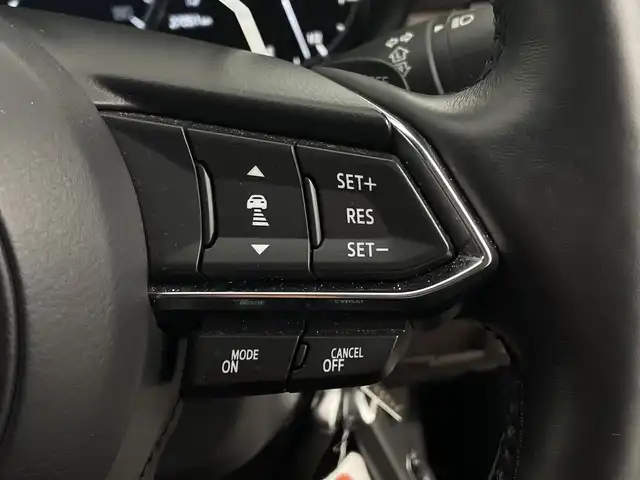 マツダ アテンザ ワゴン XD Lパッケージ 新潟県 2019(平31)年 2.7万km スノーフレイクホワイトパールマイカ 純正ナビ/　　フルセグ/CD/DVD/BT/アラウンドビューモニター/レーダークルーズコントロール/LEDオートライト/レザーシート/パワーシート/シートメモリー/シートヒーター/エアシート/純正19インチアルミホイール/ステアリングスイッチ/ステリングヒーター/アイドリングストップ/パドルシフト/ルーフレール/BSM/スマートキー/ETC