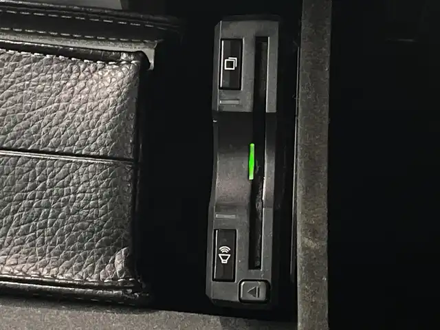 マツダ アテンザ ワゴン XD Lパッケージ 新潟県 2019(平31)年 2.7万km スノーフレイクホワイトパールマイカ 純正ナビ/　　フルセグ/CD/DVD/BT/アラウンドビューモニター/レーダークルーズコントロール/LEDオートライト/レザーシート/パワーシート/シートメモリー/シートヒーター/エアシート/純正19インチアルミホイール/ステアリングスイッチ/ステリングヒーター/アイドリングストップ/パドルシフト/ルーフレール/BSM/スマートキー/ETC