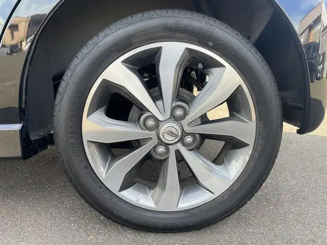 日産 デイズ ハイウェイスターG 宮城県 2015(平27)年 7.9万km ブラック (株)IDOMが運営する【じしゃロン仙台店】の自社ローン専用車両になりますこちらは現金またはオートローンご利用時の価格です。自社ローンご希望の方は別途その旨お申付け下さい/プッシュスタート/SDナビ/フルセグ/Bluetooth/アラウンドビューモニター/CD