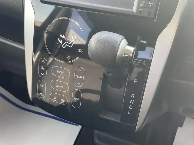 日産 デイズ ハイウェイスターG 宮城県 2015(平27)年 7.9万km ブラック (株)IDOMが運営する【じしゃロン仙台店】の自社ローン専用車両になりますこちらは現金またはオートローンご利用時の価格です。自社ローンご希望の方は別途その旨お申付け下さい/プッシュスタート/SDナビ/フルセグ/Bluetooth/アラウンドビューモニター/CD