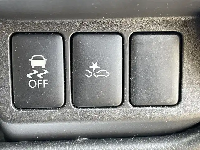 日産 デイズ ハイウェイスターG 宮城県 2015(平27)年 7.9万km ブラック (株)IDOMが運営する【じしゃロン仙台店】の自社ローン専用車両になりますこちらは現金またはオートローンご利用時の価格です。自社ローンご希望の方は別途その旨お申付け下さい/プッシュスタート/SDナビ/フルセグ/Bluetooth/アラウンドビューモニター/CD