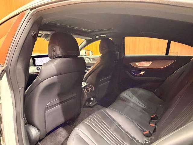 メルセデス・ベンツ ＣＬＳ２２０ｄ スポーツ エクスクルーシブPKG 千葉県 2020(令2)年 4.8万km ダイヤモンドホワイト ガラスSR　/ACC　/黒革シート　/HUD　/Burmesterサウンド　/ナビ　/TV　/360°Bluetooth接続　/シートヒーター　/ベンチレーション　/電動トランク　/LEDヘッドライト　/アンビエントライト　/RSP　/ドラレコ　/ETC