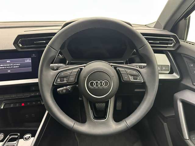 アウディ アウディ Ａ３ SB 30TFSI 兵庫県 2025(令7)年 0.7万km グレー 純正ナビ/フルセグ BT USB Apple Car play Androido Auto/ビルトインETC2.0/バックカメラ/ワイヤレス充電/前後ドライブレコーダー/レーダークルーズコントロール/衝突軽減ブレーキ/LKA/サイドアシスト/パークアシスト/コーナーセンサー/LEDヘッドライト/オートライト/オートハイビーム/シートヒーター/パワーシート/スペアキー