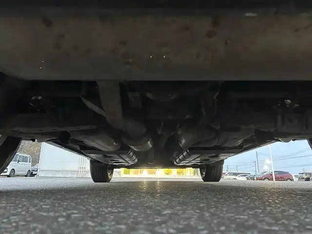 日産 エクストレイル ハイブリッド 20X エマージェンシーブレーキ 青森県 2015(平27)年 11.4万km チタニウムカーキ ワンオーナー/４WD/純正メモリナビ/（BT／AM／FM／DVD）/ビルトインETC/全周囲方位カメラ/ハーフレザーシート/シートヒーター（運転席＋助手席）/エアシート（運転席＋助手席）/ステアリングスイッチ/クルーズコントロール/衝突軽減ブレーキ/LEDヘッドライト/フォグライト/夏タイヤ/USB/スペアキー１本/保証書/取り扱い説明書