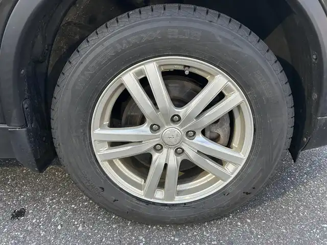 日産 エクストレイル ハイブリッド 20X エマージェンシーブレーキ 青森県 2015(平27)年 11.4万km チタニウムカーキ ワンオーナー/４WD/純正メモリナビ/（BT／AM／FM／DVD）/ビルトインETC/全周囲方位カメラ/ハーフレザーシート/シートヒーター（運転席＋助手席）/エアシート（運転席＋助手席）/ステアリングスイッチ/クルーズコントロール/衝突軽減ブレーキ/LEDヘッドライト/フォグライト/夏タイヤ/USB/スペアキー１本/保証書/取り扱い説明書