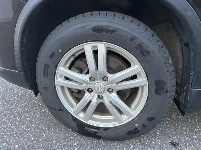 日産 エクストレイル ハイブリッド 20X エマージェンシーブレーキ 青森県 2015(平27)年 11.4万km チタニウムカーキ ワンオーナー/４WD/純正メモリナビ/（BT／AM／FM／DVD）/ビルトインETC/全周囲方位カメラ/ハーフレザーシート/シートヒーター（運転席＋助手席）/エアシート（運転席＋助手席）/ステアリングスイッチ/クルーズコントロール/衝突軽減ブレーキ/LEDヘッドライト/フォグライト/夏タイヤ/USB/スペアキー１本/保証書/取り扱い説明書