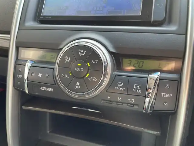 トヨタ マークＸ 250G 滋賀県 2012(平24)年 6.8万km シルバーM 純正ナビ/（CD・DVD・フルセグTV・Bluetooth）/社外ドライブレコーダー/バックカメラ/プッシュスタート/スマートキー/ステアリングシッチ/全窓オートパワーウィンドウ/電動格納ミラー/純正ETC/カーテンエアバッグ/純正AW