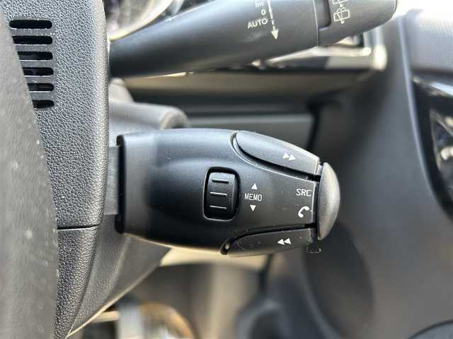 ＤＳオートモビル ＤＳ３ シック DS LEDビジョンP 岡山県 2017(平29)年 3.4万km 紺 登録時時走行距離３３５８２ｋｍ/クルーズコントロール/バックカメラ/フルセグ（走行中視聴可能）/HDDナビ/・エアバック（ダブル＋サイド）/・ETC/USB入力端子