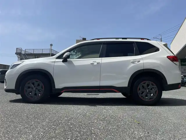 スバル フォレスター X－ブレイク 愛知県 2018(平30)年 5.9万km クリスタルホワイトP フルセグテレビ/バックカメラ/アイドリングストップ/ウィンカーミラー/レーダークルーズコントロール/サンルーフ/ドアバイザー/フォグランプ/プッシュスタート/パワーバックドア/ETC/オートライト/パドルシフト/レーンキープ/衝突軽減ブレーキ/ステアリングヒーター/レザーステアリング/シートヒーター(全席）/パワーシート(D席、N席）/メモリーシート/ハーフレザーシート/Bluetooth/純正マット/ルーフレール/コーナーセンサー/ルーフレール