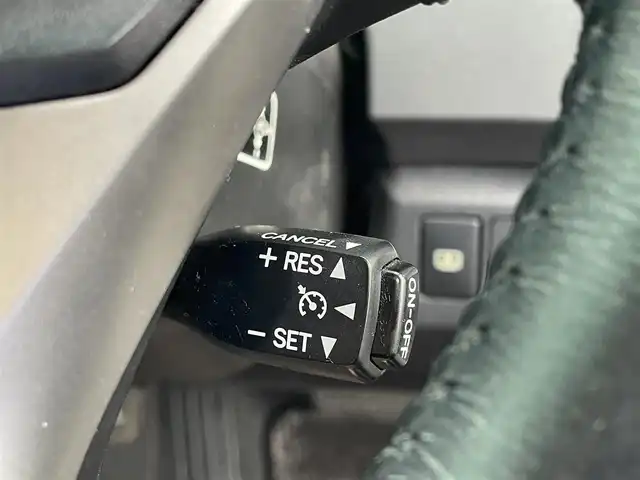トヨタ マークＸ PREMIUM 埼玉県 2012(平24)年 11.2万km シルバーM (株)IDOMが運営する【じしゃロン川越店】の自社ローン専用車両になります。こちらは現金またはオートローンご利用時の価格です。自社ローンご希望の方は別途その旨お申付け下さい/純正HDDナビ/フルセグ/CD/DVD/Bluetooth/AM/FM/バックカメラ/クルーズコントロール/ビルトインETC/コーナーセンサー/ドライブレコーダー/HIDオートライト/フォグ/社外１８インチアルミホイール/デュアルAAC/MTモード/スマートキー（スペア×１）/プッシュスタート/サイド＆カーテンエアバッグ/ドアバイザー/Pアシスト/ステアリングリモコン/電動リアシェード/ウインカーミラー/車両取扱説明書/保証書