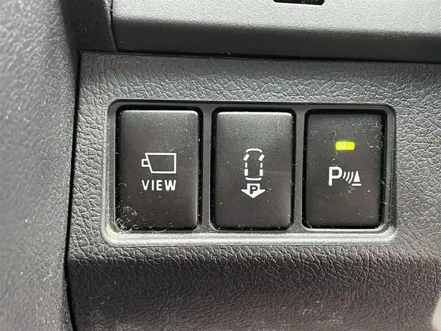 トヨタ マークＸ PREMIUM 埼玉県 2012(平24)年 11.2万km シルバーM (株)IDOMが運営する【じしゃロン川越店】の自社ローン専用車両になります。こちらは現金またはオートローンご利用時の価格です。自社ローンご希望の方は別途その旨お申付け下さい/純正HDDナビ/フルセグ/CD/DVD/Bluetooth/AM/FM/バックカメラ/クルーズコントロール/ビルトインETC/コーナーセンサー/ドライブレコーダー/HIDオートライト/フォグ/社外１８インチアルミホイール/デュアルAAC/MTモード/スマートキー（スペア×１）/プッシュスタート/サイド＆カーテンエアバッグ/ドアバイザー/Pアシスト/ステアリングリモコン/電動リアシェード/ウインカーミラー/車両取扱説明書/保証書