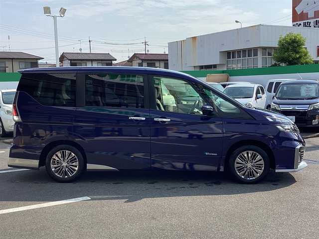 日産 セレナ ライダー プロパイロット E 岡山県 2016(平28)年 9.3万km アズライトブルー 純正ナビ/フリップダウンモニター/フルセグ/BT/バックカメラ/ETC/レザーシート/Ｄ/Ｎシートヒーター/両側パワースライドドア/純正16ＡＷ/LEDヘッドライト/オートライト/コーナーセンサー/アダプティブクルーズコントロール/プロパイロット/衝突軽減ブレーキ/レーンキープアシスト/オートホールド/スマートキー/プッシュスタート