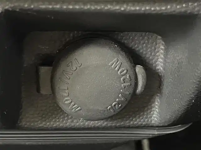 スズキ ラパン X 熊本県 2011(平23)年 6.9万km パールホワイト 社外7インチナビAVIC-RZ33（ＣＤ・ＤＶＤ・ワンセグ）/社外ドライブレコーダー　/電動格納ミラー　/ドアバイザー　/純正フロアマット　/パワーステアリング　/パワーウインドウ　/スマートキー　/プッシュスタート