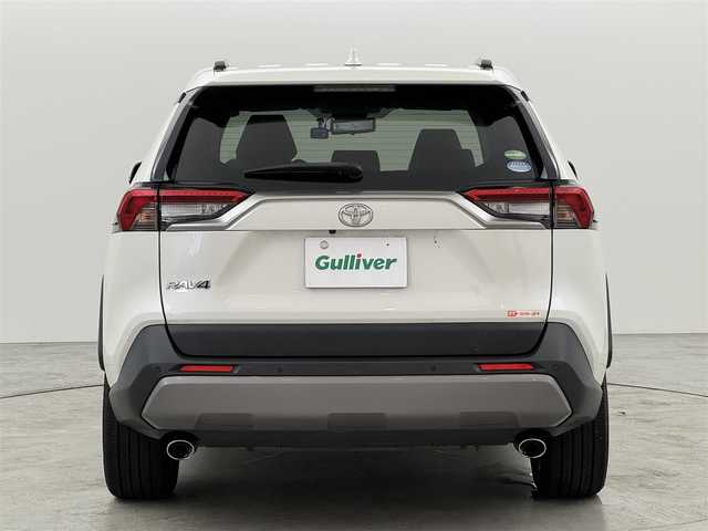 トヨタ ＲＡＶ４ G Zパッケージ 福岡県 2020(令2)年 6.8万km ホワイトパールクリスタルシャイン 純正９型ナビ　/バックカメラ　/デジタルインナーミラー　/ビルトインＥＴＣ　/前後ドラレコ　/レーダークルコン　/コーナーセンサー　/トヨタセーフティセンス　/衝突被害軽減ブレーキ/レーンキープ/ブラインドスポットモニター/アクセル踏み間違い防止/パワーバックドア　/シートヒーター　/ステアリングヒーター/パワーシート