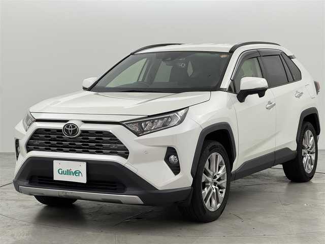 トヨタ ＲＡＶ４ G Zパッケージ 福岡県 2020(令2)年 6.8万km ホワイトパールクリスタルシャイン 純正９型ナビ　/バックカメラ　/デジタルインナーミラー　/ビルトインＥＴＣ　/前後ドラレコ　/レーダークルコン　/コーナーセンサー　/トヨタセーフティセンス　/衝突被害軽減ブレーキ/レーンキープ/ブラインドスポットモニター/アクセル踏み間違い防止/パワーバックドア　/シートヒーター　/ステアリングヒーター/パワーシート
