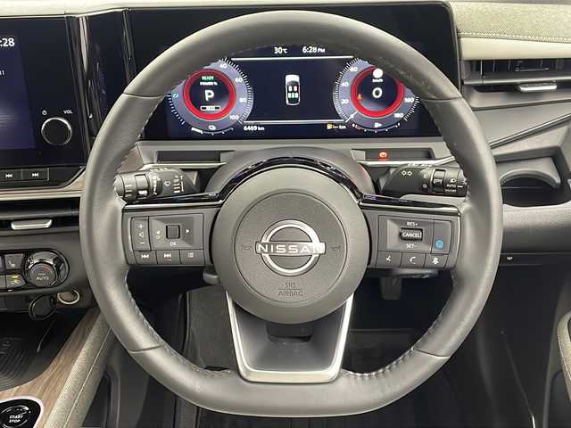 日産 オーラ G レザーエディション 栃木県 2024(令6)年 0.7万km パープルⅡ コネクトナビゲーションシステム/・ワンセグ/Bluetooth/AM/FM/USB/BOSEパーソナルプラスサウンドシステム/プロパイロット/アラウンドビューモニター/衝突軽減ブレーキ/車線逸脱警報/ブラインドスポットモニタリング/クリアランスソナー/レザーシート【本革】/パワーシート/シートヒーター/ハンドルヒーター/デジタルインナーミラー/ドライブレコーダー/ＥＴＣ2.0/オートＬＥＤヘッドライト/オートマチィックハイビーム/フォグランプ/電格ウィンカーミラー/純正フロアマット/純正17インチアルミホイール/スマートスペアキー