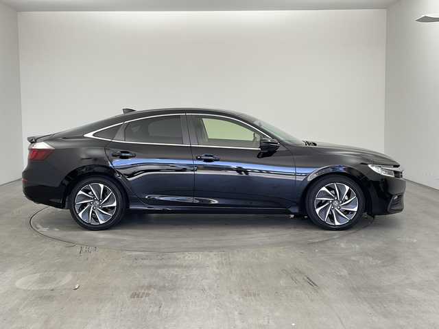 ホンダ インサイト EX 兵庫県 2022(令4)年 3.4万km クリスタルブラックパール ・純正ナビ/・Bluetooth/CD/DVD/USB/TV/Apple car play/・バックカメラ/・Honda SENSING/・CMBS（衝突軽減ブレーキシステム）/・LKAS（車線維持支援システム）/・ACC（アダプティブ・クルーズ・コントロール）/・路外逸脱抑制機能/・クリアランスソナー/・ドライバー注意力モニター/・アジャイルハンドリングアシスト/・デュアルピニオンアシストEPS/・後方誤発進抑制機能/・運転席用&助手席用i-SRSエアバッグシステム/・前席用i-サイドエアバッグシステム/・ポップアップフードシステム/・LEDヘッドライト〈インラインタイプ〉/・LEDフォグライト/・電子制御パーキングブレーキ/・オートブレーキホールド機能/・エコアシスト/・イモビライザー/・ヒルスタートアシスト機能/・純正フロアマット/・革シート/・前席シートヒーター/・ビルトインETC2.0/・前後ドライブレコーダー/・スペアキー/・保証書/・取扱説明書