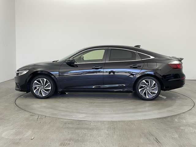 ホンダ インサイト EX 兵庫県 2022(令4)年 3.4万km クリスタルブラックパール ・純正ナビ/・Bluetooth/CD/DVD/USB/TV/Apple car play/・バックカメラ/・Honda SENSING/・CMBS（衝突軽減ブレーキシステム）/・LKAS（車線維持支援システム）/・ACC（アダプティブ・クルーズ・コントロール）/・路外逸脱抑制機能/・クリアランスソナー/・ドライバー注意力モニター/・アジャイルハンドリングアシスト/・デュアルピニオンアシストEPS/・後方誤発進抑制機能/・運転席用&助手席用i-SRSエアバッグシステム/・前席用i-サイドエアバッグシステム/・ポップアップフードシステム/・LEDヘッドライト〈インラインタイプ〉/・LEDフォグライト/・電子制御パーキングブレーキ/・オートブレーキホールド機能/・エコアシスト/・イモビライザー/・ヒルスタートアシスト機能/・純正フロアマット/・革シート/・前席シートヒーター/・ビルトインETC2.0/・前後ドライブレコーダー/・スペアキー/・保証書/・取扱説明書