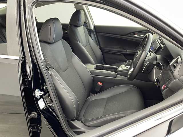 ホンダ インサイト EX 兵庫県 2022(令4)年 3.4万km クリスタルブラックパール ・純正ナビ/・Bluetooth/CD/DVD/USB/TV/Apple car play/・バックカメラ/・Honda SENSING/・CMBS（衝突軽減ブレーキシステム）/・LKAS（車線維持支援システム）/・ACC（アダプティブ・クルーズ・コントロール）/・路外逸脱抑制機能/・クリアランスソナー/・ドライバー注意力モニター/・アジャイルハンドリングアシスト/・デュアルピニオンアシストEPS/・後方誤発進抑制機能/・運転席用&助手席用i-SRSエアバッグシステム/・前席用i-サイドエアバッグシステム/・ポップアップフードシステム/・LEDヘッドライト〈インラインタイプ〉/・LEDフォグライト/・電子制御パーキングブレーキ/・オートブレーキホールド機能/・エコアシスト/・イモビライザー/・ヒルスタートアシスト機能/・純正フロアマット/・革シート/・前席シートヒーター/・ビルトインETC2.0/・前後ドライブレコーダー/・スペアキー/・保証書/・取扱説明書