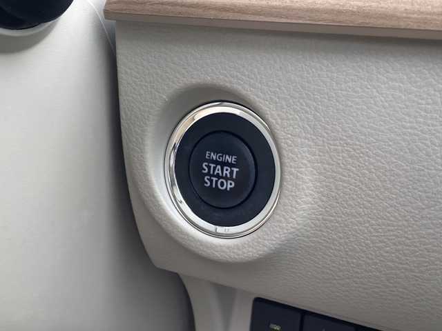スズキ ラパン X 佐賀県 2021(令3)年 5.4万km アーバンブラウンパールメタリック 純正オプションフロントグリル/純正8インチナビ/全周囲カメラ/衝突被害軽減ブレーキ/路線逸脱警報/コーナーセンサー/シートヒーター/ETC/ステアリングリモコン/スマートキー/プッシュスタート/LEDヘッドライト/フォグライト/純正アルミホイール