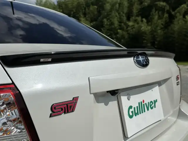 スバル インプレッサ ＷＲＸ STi tS タイプRA 兵庫県 2013(平25)年 6.3万km サテンホワイトパール HKSマフラー/STIフロントスポイラー/STIトランクスポイラー/純正ナビ/Bluetooth接続可/DVD再生可/フルセグTV/バックカメラ/STI純正18インチAW/専用ブレーキディスク/キーレスキー