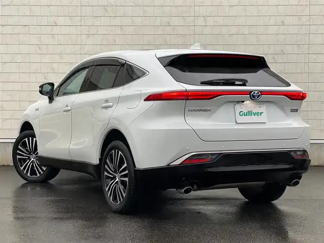 トヨタ ハリアー ＰＨＥＶ Z 岐阜県 2023(令5)年 2.8万km プラチナホワイトパールマイカ ワンオーナー/調光パノラマルーフ/純正ナビ（フルセグ/BT)/パノラマミックビューモニター/ビルトインETC2.0/JBLプレミアムサウンド/全席シートヒーター/前席シートベンチレーション/ステアリングヒーター/ステアリングスイッチ/パワーシート/運転席メモリーシート/デジタルインナーミラー/パワーバックドア/レーダークルーズコントロール/オートハイビーム/ドライブレコーダー/置くだけ充電/黒レザーシート/LEDヘッドライト/４WD/保証書/スペアキー