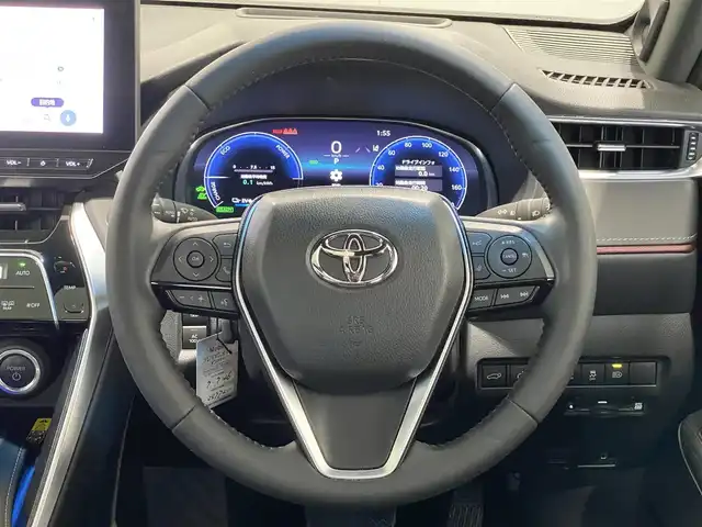 トヨタ ハリアー ＰＨＥＶ Z 岐阜県 2023(令5)年 2.8万km プラチナホワイトパールマイカ ワンオーナー/調光パノラマルーフ/純正ナビ（フルセグ/BT)/パノラマミックビューモニター/ビルトインETC2.0/JBLプレミアムサウンド/全席シートヒーター/前席シートベンチレーション/ステアリングヒーター/ステアリングスイッチ/パワーシート/運転席メモリーシート/デジタルインナーミラー/パワーバックドア/レーダークルーズコントロール/オートハイビーム/ドライブレコーダー/置くだけ充電/黒レザーシート/LEDヘッドライト/４WD/保証書/スペアキー