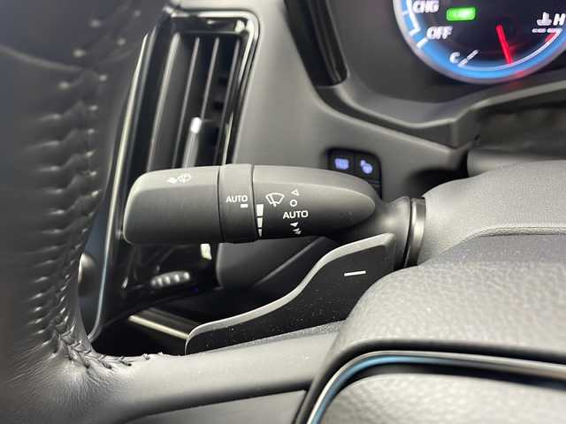 トヨタ クラウン ハイブリッド RS アドバンス 愛知県 2018(平30)年 3.3万km ホワイトパールクリスタルシャイン /禁煙車//ローダウン//純正T-Connectナビ//フルセグTV//ビルトインETC//バックカメラ//パノラミックビューモニター//電動チルト&スライドムーンルーフ//TANABEダウンサス(NF210)//TWS19インチ鍛造2ピースアルミホイール//トヨタセーフティセンス//プリクラッシュセーフティ//レーントレーシングアシスト//レーダークルーズ//ロードサインアシスト//アダプティブハイビーム//ブラインドスポットモニター//前後クリアランスソナー//パーキングサポートブレーキ//インテリジェントパーキングアシスト2//3眼LEDヘッドライト//オートライト//ヘッドライトウォッシャー//合皮コンビシート//前席パワーシート・シートヒーター//運転席ポジションメモリー//純正フロアマット//純正ドアバイザー//電子パーキングブレーキ//ブレーキホールド//革巻きステアリング//ステアリングスイッチ//電動チルト&テレスコ//プッシュスタート//電動格納ミラーウィンカー//新車保証書・取扱説明書//スペアキー//純正エンジンスターター