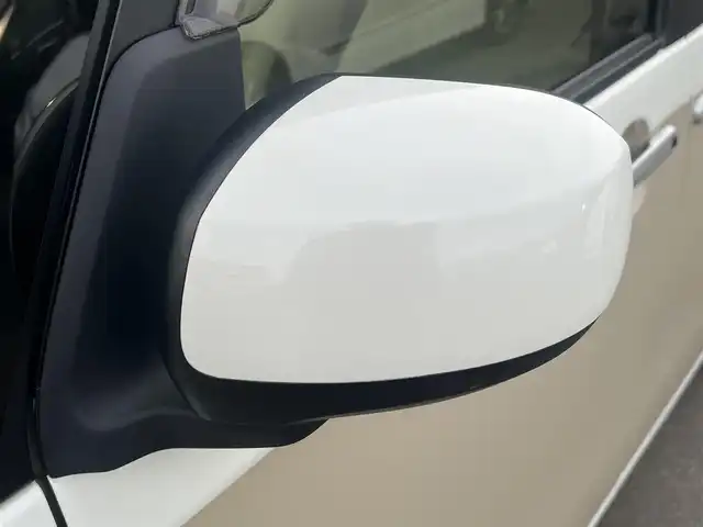 ダイハツ ムーヴ キャンバス X SA Ⅲ 秋田県 2018(平30)年 6.3万km パールホワイトⅢ/ナチュラルベージュマイカメタリック 2トーン ４WD/スマートアシストIII/純正オーディオ（AM/FM/CD)/誤発進抑制機能/LEDヘッドライト/スマートキー/アイドリングストップ/プッシュスタート/レーンキープアシスト/オートマチックハイビーム/ステアリングスイッチ/純正フロアマット/純正ドアバイザー/オートライト/オートエアコン/パワーステアリング/パワーウィンドウ/電動格納ウィンカーミラー/ヘッドライトレベライザー/横滑り防止/盗難防止装置/寒冷地仕様/保証書/取扱説明書/記録簿/スペアキー×１